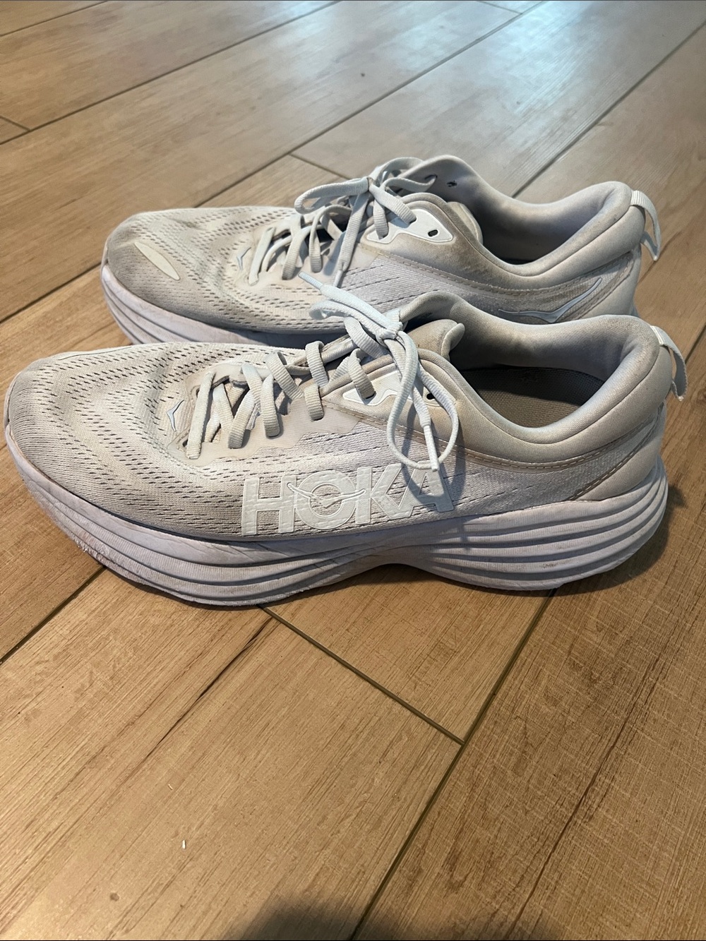 Hoka Bondi 8 White Lightweight Cushioned Running Shoes